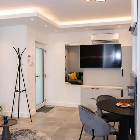 Luxury Cozy Downtown